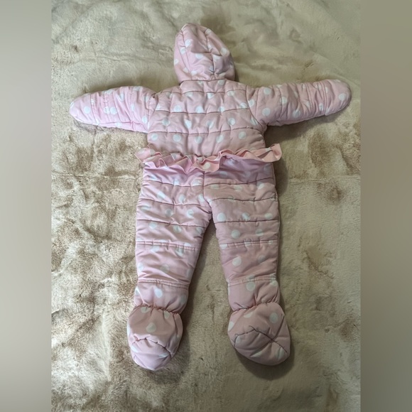 Osh Kosh B’gosh snowsuit 18 months - Picture 2 of 7